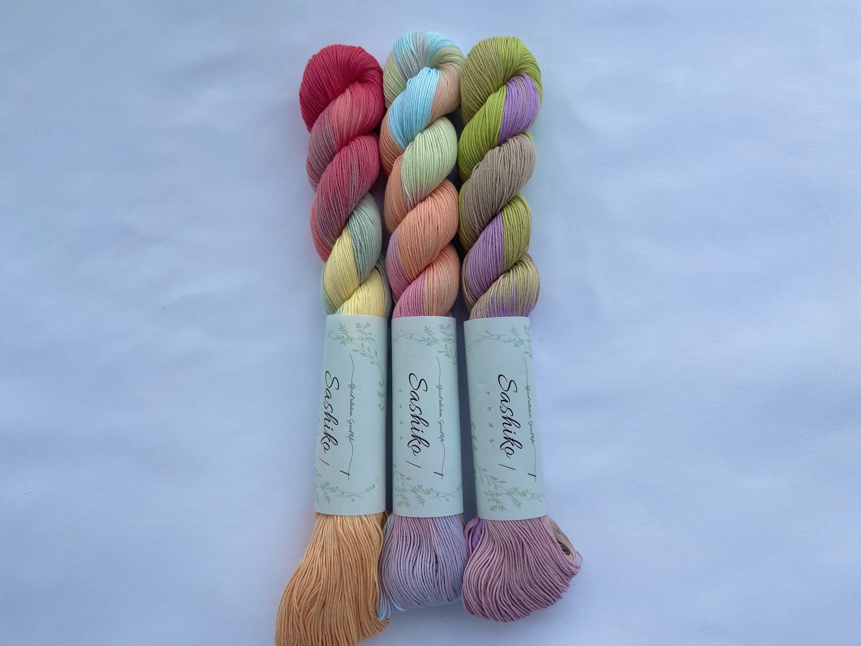 Sashiko Thread, Variegated Gradient Embroidery Thread, Japanese Sashiko Yarn 200m, Mercerized Cotton, Tabi-iro Guri Gura